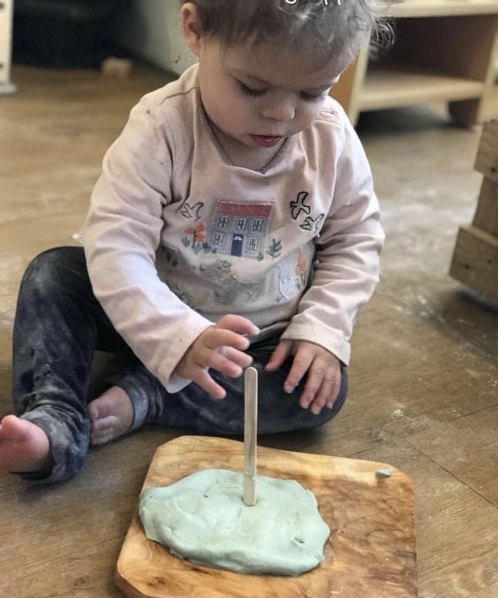 How we offer play dough at a Curiosity Approach® setting.